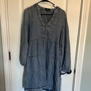 Velvet Heart Denim-Look Long Sleeve Dress in Light Blue